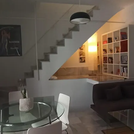Herbolarios Terrace 아파트
